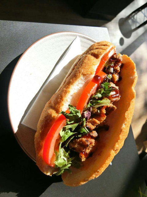 X WORD - Kempsey Accommodation 0