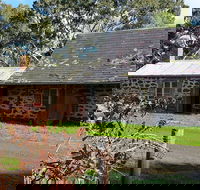 Jenke Vineyards - Kempsey Accommodation