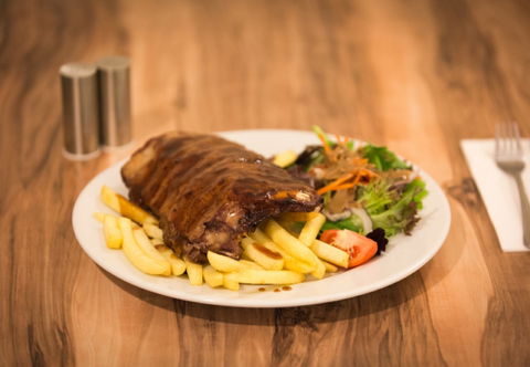 Central Hotel Cootamundra - Kempsey Accommodation 2