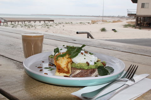 North Beach Kitchen - Kempsey Accommodation 2