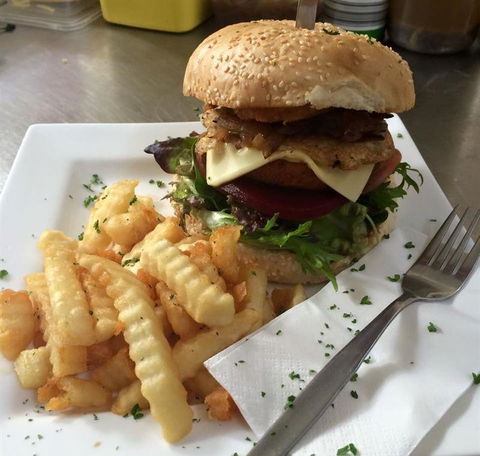 Ronnie'z Cafe And Take Away - Kempsey Accommodation 0