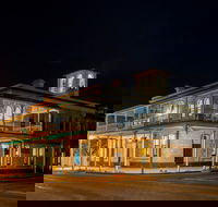 Royal Oak Hotel Penola - Kempsey Accommodation