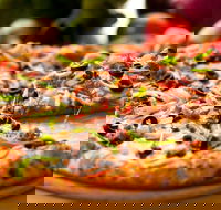 Pizza Hut - Elanora - Kempsey Accommodation