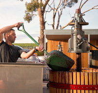 Izway Wines - Kempsey Accommodation