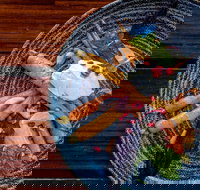 Miss Moneypenny's - Kempsey Accommodation