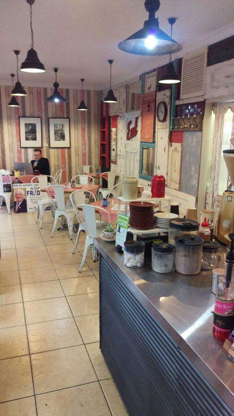 Bar Centrale On Queen - Kempsey Accommodation 0