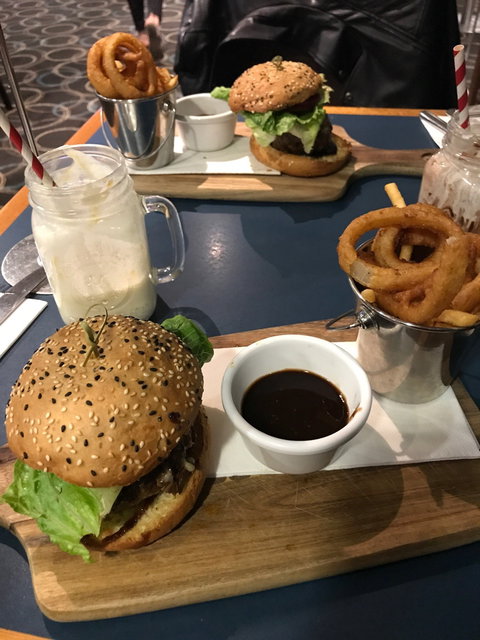 Ibis Kitchen - Brisbane - Kempsey Accommodation 3