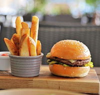 Tradewinds Bar  Bistro - Kempsey Accommodation
