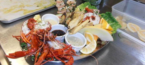 Marron Cafe - Kempsey Accommodation 1
