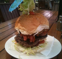 Dingo Beach Hotel - Kempsey Accommodation