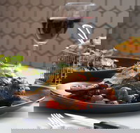 Cafe Le Monde - Kempsey Accommodation