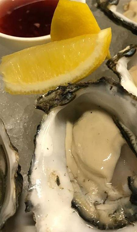 RST Seafood Restaurant - Kempsey Accommodation 9