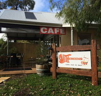 Smithereens Cafe - Kempsey Accommodation