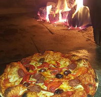 Capitani's Wood Fired Pizzeria - Kempsey Accommodation