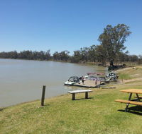 Caudo Vineyard - Kempsey Accommodation
