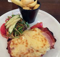Arundel Tavern - Kempsey Accommodation