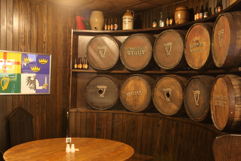 The Irish Village - Kempsey Accommodation 6