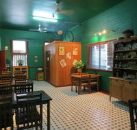 Irish Molly's Bar  Grill - Kempsey Accommodation