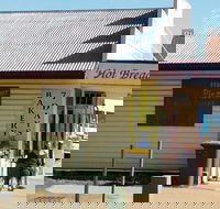 Hot Bread Fred - Kempsey Accommodation