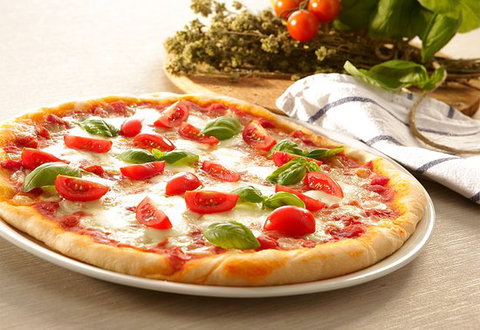 Royale Pizza - Kempsey Accommodation 0