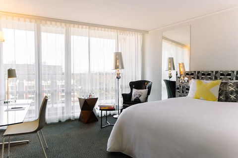 QT Canberra - Kempsey Accommodation 4