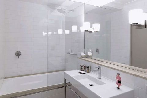 QT Canberra - Kempsey Accommodation 17