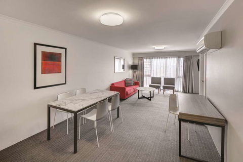 Adina Serviced Apartments James Court - Kempsey Accommodation 5
