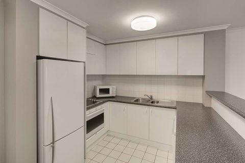 Adina Serviced Apartments James Court - Kempsey Accommodation 7