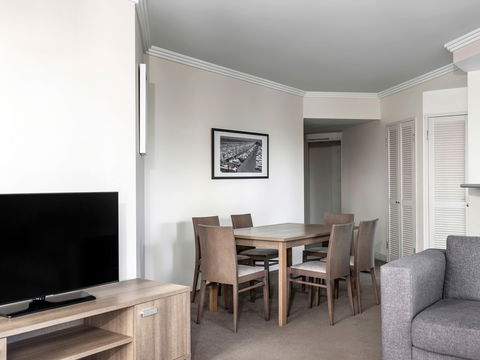 Mantra Crown Towers Surfers Paradise - Kempsey Accommodation 13