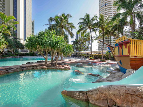 Mantra Crown Towers Surfers Paradise - Kempsey Accommodation 15