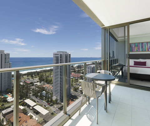 Avani Broadbeach Residences - Kempsey Accommodation 4