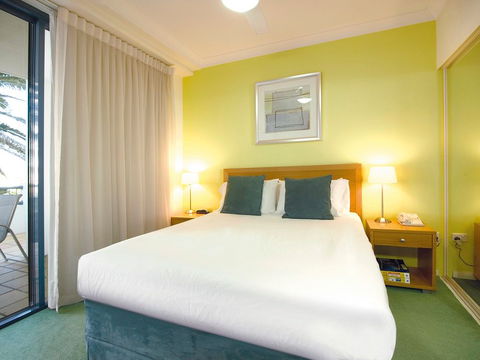 Oaks Calypso Plaza Resort - Kempsey Accommodation 2