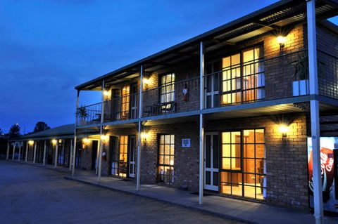 Statesman Motor Inn - Kempsey Accommodation 0