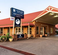 Parkes International - Kempsey Accommodation