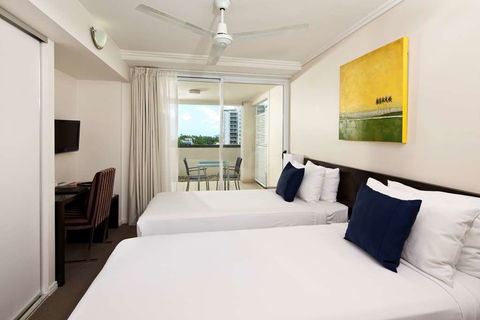 Cairns Central Plaza Apartment - Kempsey Accommodation 2