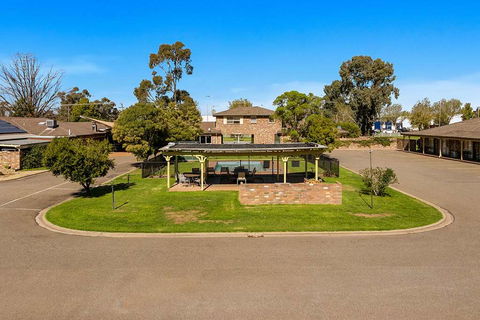 Quality Inn Carriage House - Kempsey Accommodation 1
