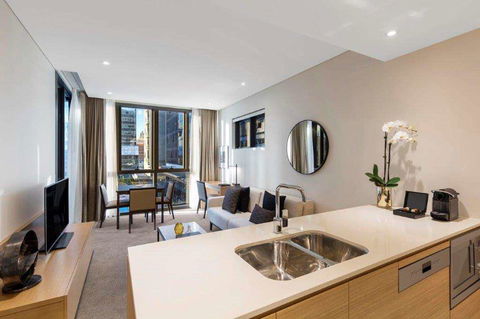 SKYE Suites Sydney - Kempsey Accommodation 4