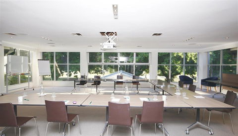 Forrest Hotel & Apartments - Kempsey Accommodation 4