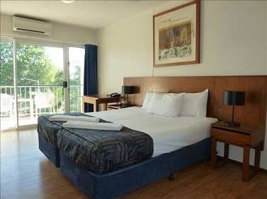Cullen Bay Resorts - Kempsey Accommodation 3