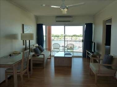 Cullen Bay Resorts - Kempsey Accommodation 5