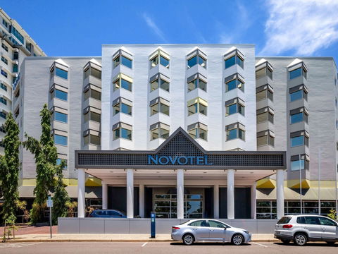 Novotel Darwin Atrium - Kempsey Accommodation 1