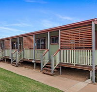 Discovery Parks Emerald - Kempsey Accommodation