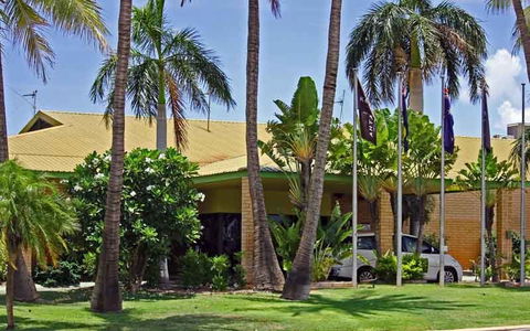 Karratha International Hotel - Kempsey Accommodation 0