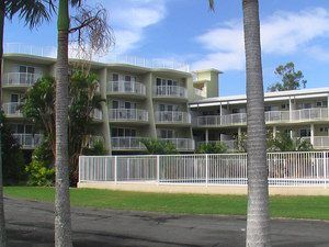 Cabarita Lake Apartments - Kempsey Accommodation 0