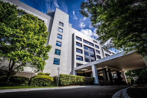 Crowne Plaza Canberra - Kempsey Accommodation 1