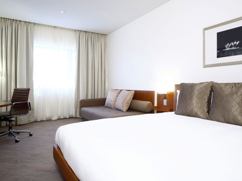 Novotel Canberra - Kempsey Accommodation 0