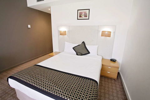 Golden Pebble Hotel - Kempsey Accommodation 2