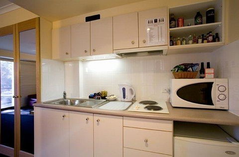 Capital Executive Apt Hotel Canberra - Kempsey Accommodation 9