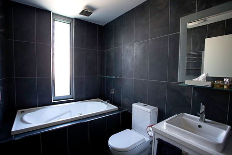 Crown On Darby - Kempsey Accommodation 7