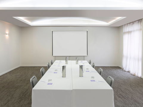 Mercure Newcastle - Kempsey Accommodation 10